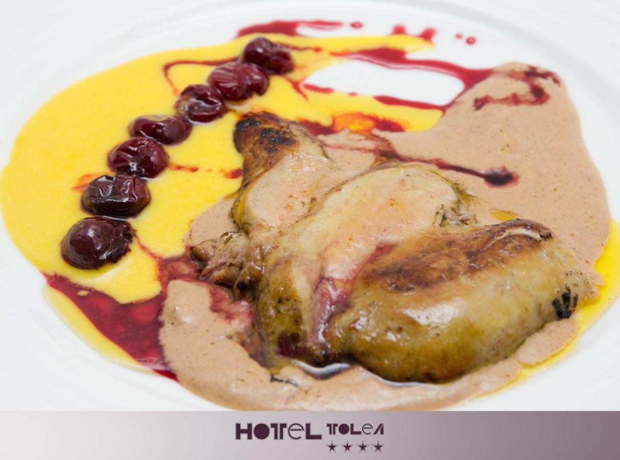 Hotel Tolea Τιργκόβιστε Εξωτερικό φωτογραφία