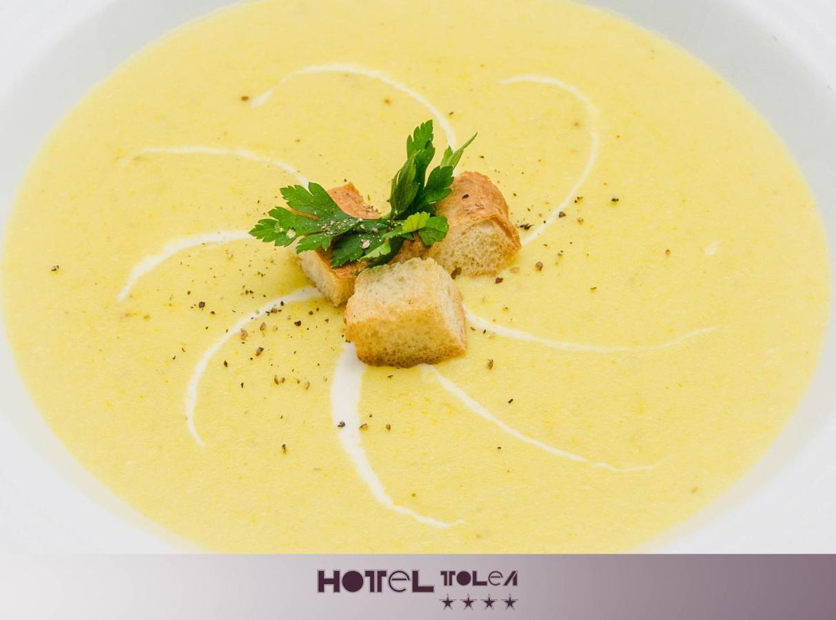 Hotel Tolea Τιργκόβιστε Εξωτερικό φωτογραφία