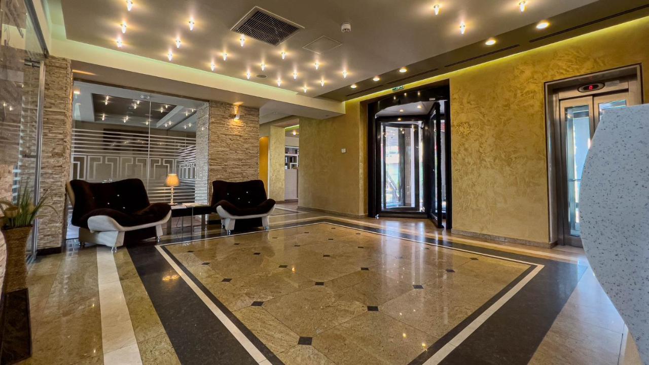 Hotel Tolea Τιργκόβιστε Εξωτερικό φωτογραφία