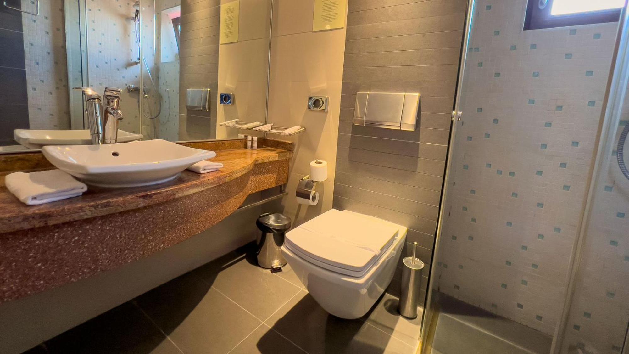 Hotel Tolea Τιργκόβιστε Εξωτερικό φωτογραφία