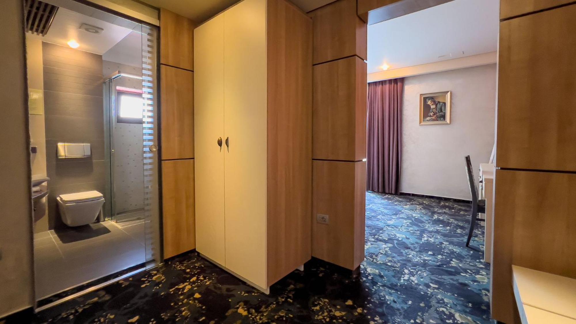 Hotel Tolea Τιργκόβιστε Εξωτερικό φωτογραφία